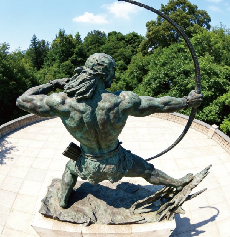 Monumental Large Outdoor bronze monuments and commemorative public art installations, demonstrating Wensculp's expertise in grand-scale projects and structural integrity