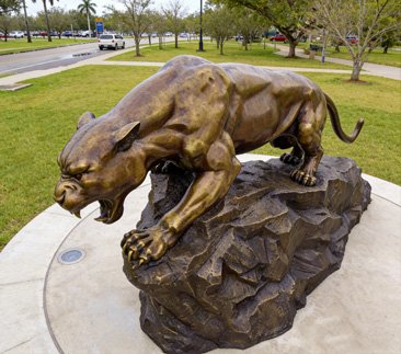 Large bronze panther statue with internal 304 stainless steel frame and FEA tested structural integrity for high wind load resistance